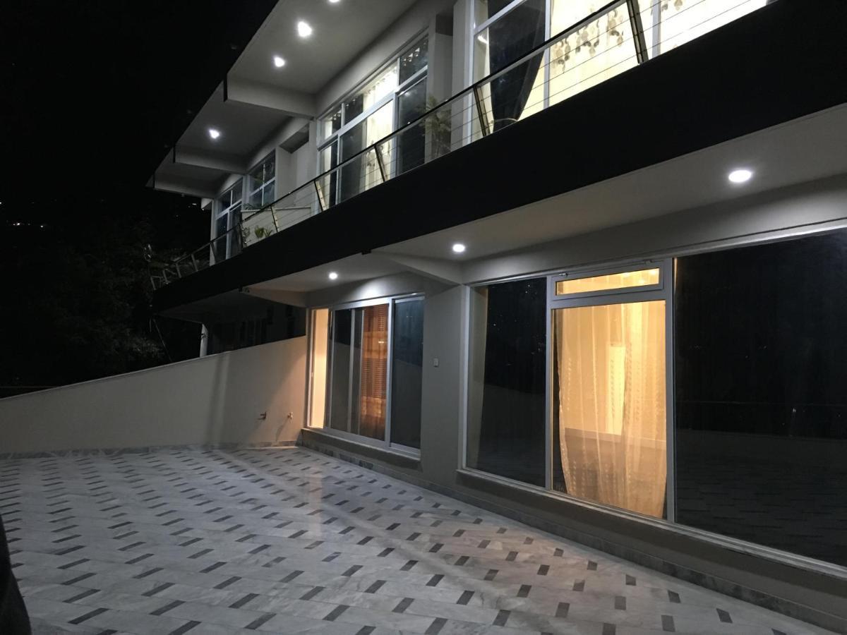 Aloche Apartments Murree Zewnętrze zdjęcie