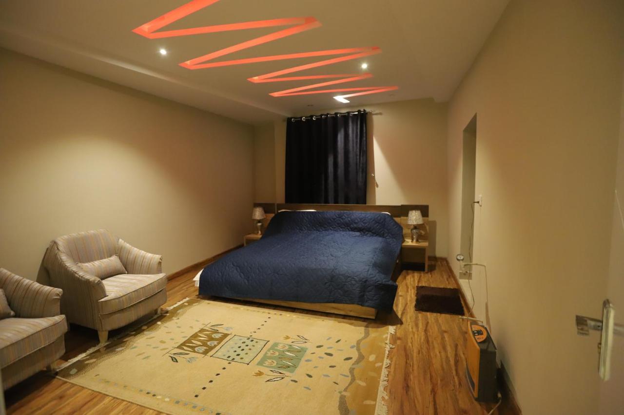 Aloche Apartments Murree Zewnętrze zdjęcie